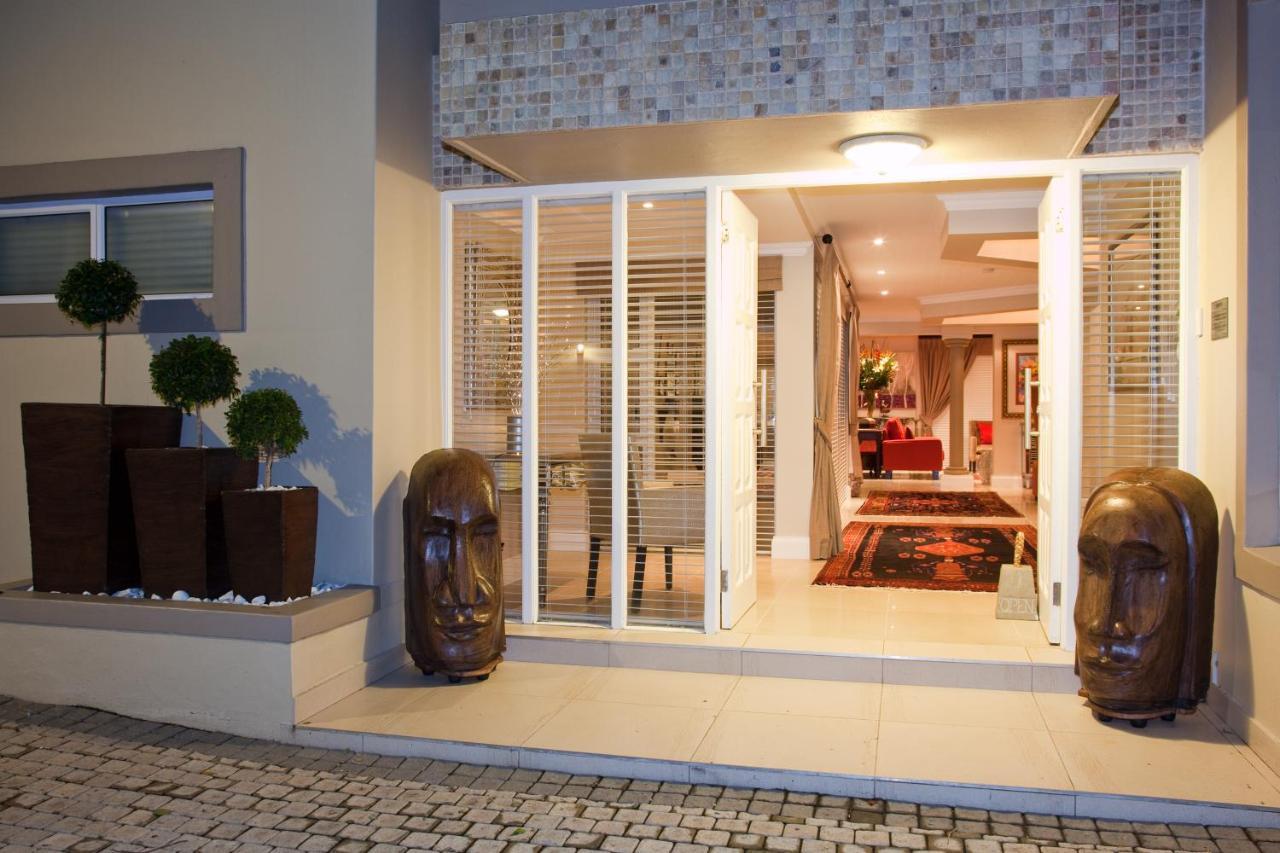 Forest Manor Boutique Guesthouse Umhlanga Bagian luar foto