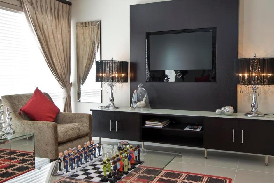Forest Manor Boutique Guesthouse Umhlanga Bagian luar foto