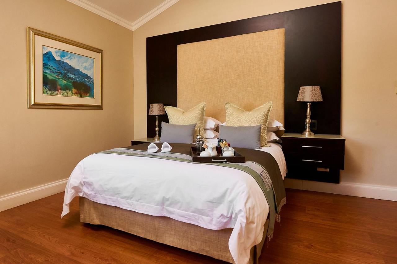 Forest Manor Boutique Guesthouse Umhlanga Bagian luar foto