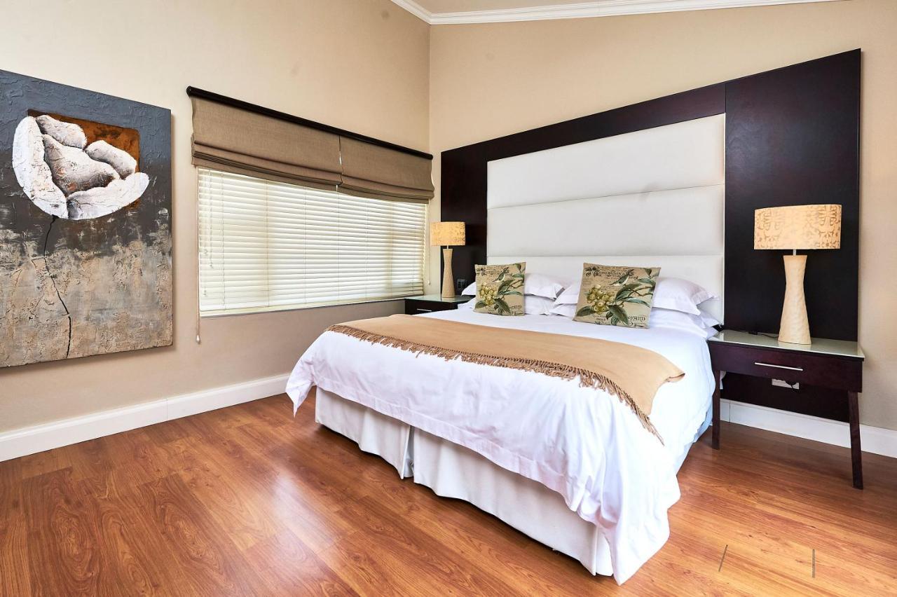Forest Manor Boutique Guesthouse Umhlanga Bagian luar foto