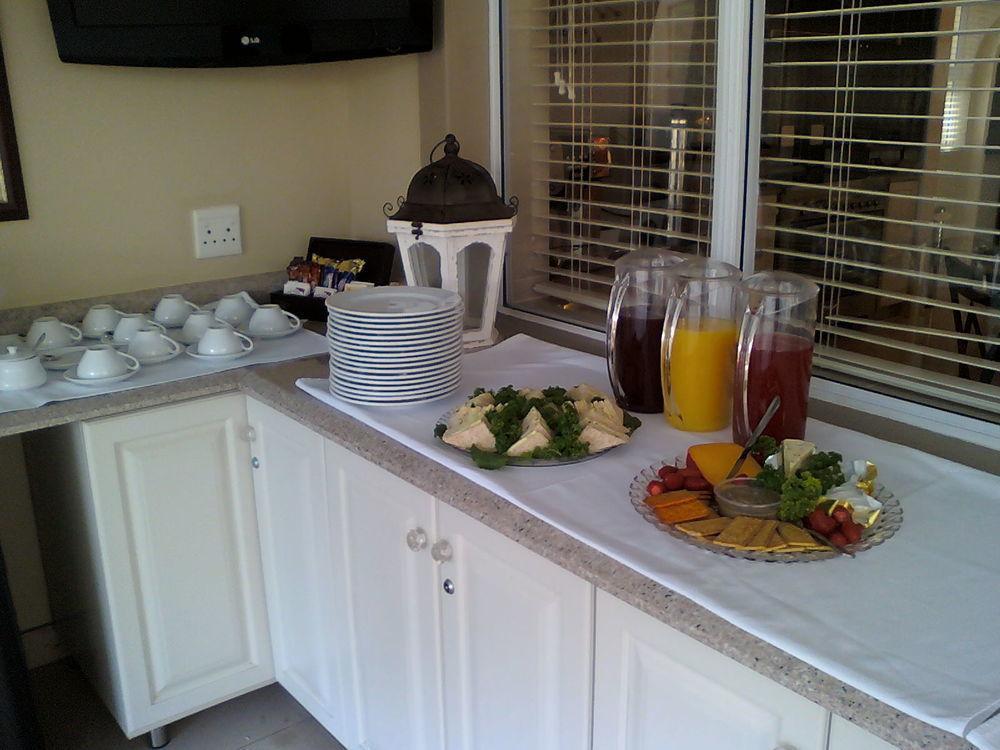 Forest Manor Boutique Guesthouse Umhlanga Bagian luar foto