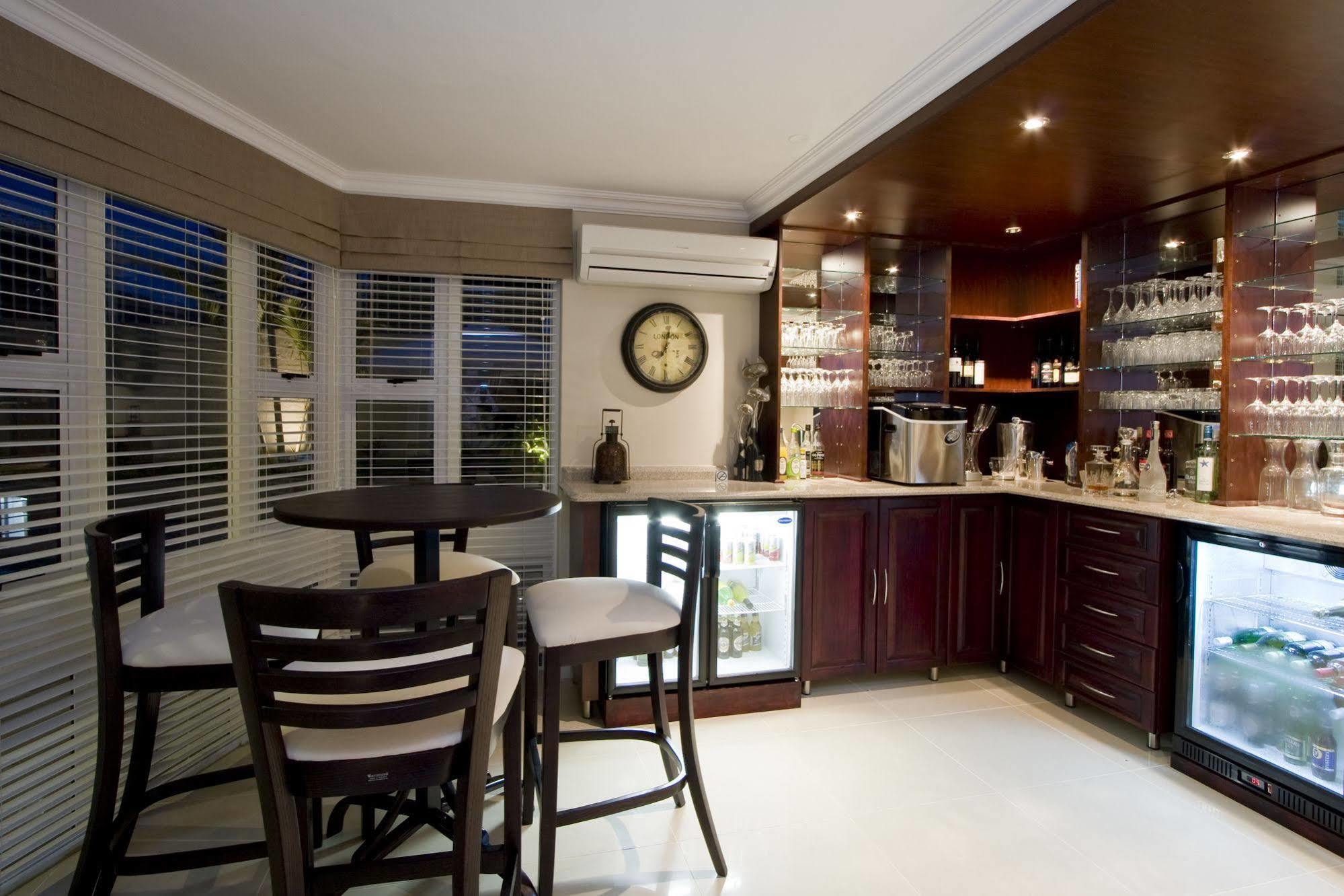 Forest Manor Boutique Guesthouse Umhlanga Bagian luar foto